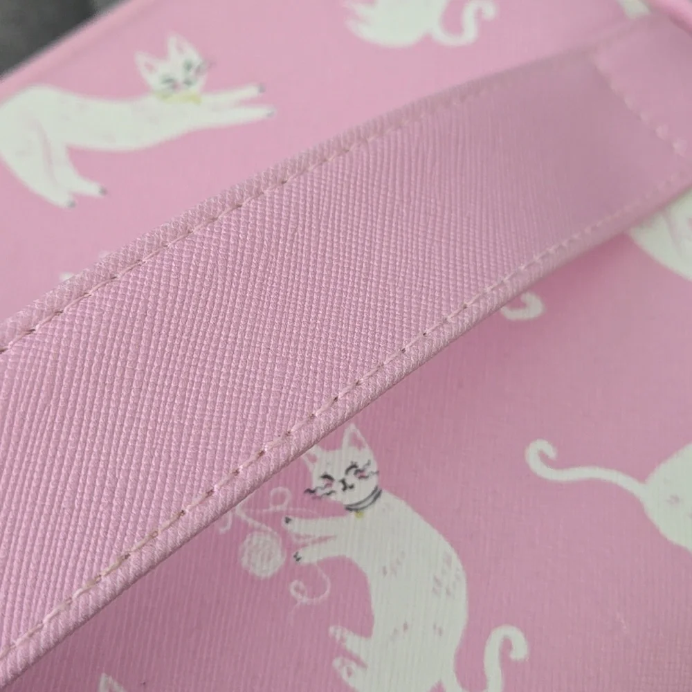 Adorable Cat Print Cosmetic Bag/Organizer In Pink, NWT